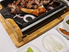 -巴音浩日娲酒楼(双林东路店)