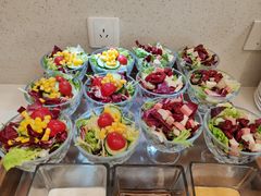-上海虹桥中心爱琴海亚朵S酒店