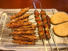 -三个大叔烤羊肉串·炭炉砂锅菜(西三旗店)