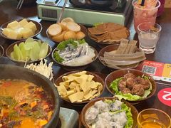 -黔有有贵州酸汤夺夺粉火锅(五味十字店)