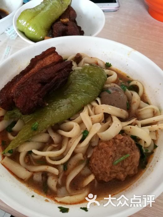 任记七中刀削面图片 - 第2张