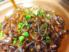 -有红鸡毛店·川菜(建设路店)