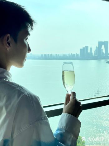 苏州高空浪漫湖景下午茶️｜感受水天一色