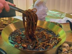 海鲜炸酱面-HOTISLAND海鸡岛·韩国料理(江南西店)