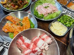 -悟能八戒烤肉自助(秦隆步行街店)