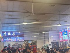 -冶建镜子·老南昌大排档·江西虾王(总店)