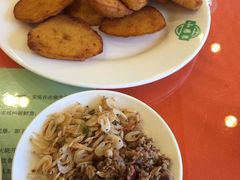 炸窝头-北京小肠陈饭庄(方庄店)