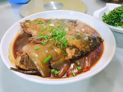 红烧鱼头-云河农家乐饭店(福禄缘树山店)