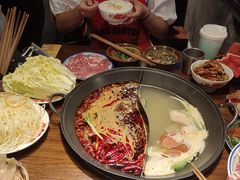 -萍姐火锅·公路夜市(武汉首店)