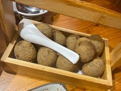 -野山舂·贵州现舂酸汤火锅(鸿通城店)