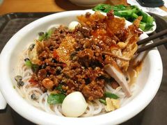 -水平有限螺蛳粉(宏达大厦店)