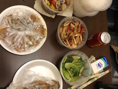 -覃记海鲜美食餐厅