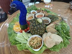 -沐毫傣泐云南菜孔雀宴•手抓饭傣味烧烤(曼听公园店)