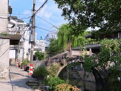 -丝绸小镇荻港古村