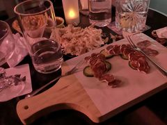 -TASTE ROOM Bar