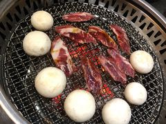 -草家酱蟹炭火烤肉店(珲春南路一店)