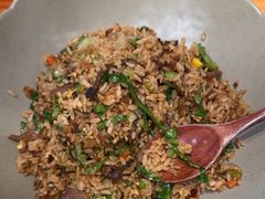 -百春原湖南牛肉粉(百联世纪店)