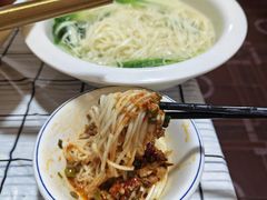 -彭大姐老店黄辣丁(新津店)