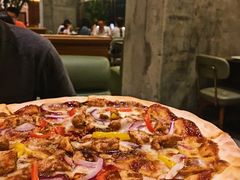 BBQ烧烤汁鸡肉披萨-OGGI TRATTORIA PIZZERIA(深业上城店)