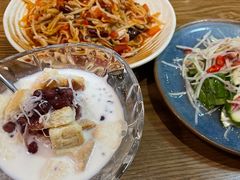 酸笋丝炒猪肉片-金孔雀德宏傣味餐馆(魏公村店)