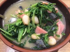 -俏湘厨•地道湘菜(建华南路店)