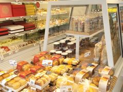 -绿姿鲜奶烘焙(新城花园店)