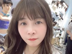 -LAQUEEN 时尚健康假发(万象城总店)