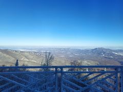 -亚布力新体委滑雪场