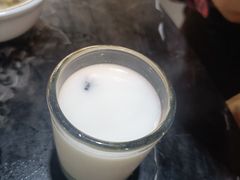 -牛一煲美食(江高店)