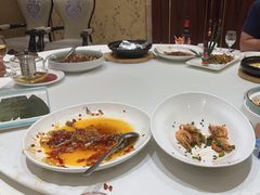 -沪华海鲜大酒楼(南汇店)