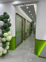 -苗医生专业祛痘·皮肤管理