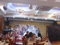 -维吾尔餐厅(宜山路店)