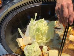 -袁小二大东北铁锅炖(吉祥村总部)