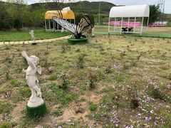 -大连铭湖国际观光牧场