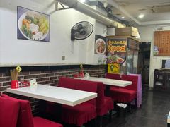 -宏油庄火锅冒菜(白果巷店)