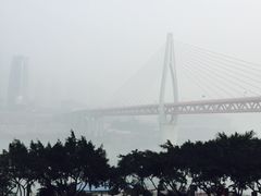 -屋顶顶城市·江景酒店-客房部