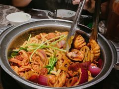 -禄婶鸡煲·打边炉