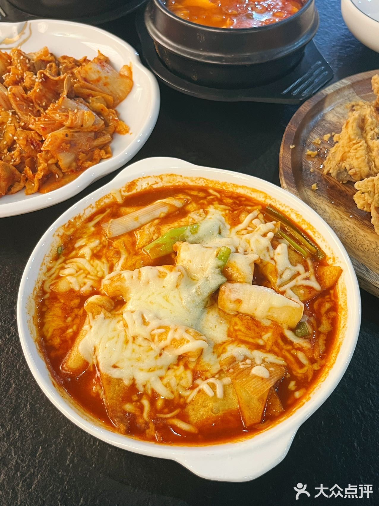 韩国料理的美味之旅——挖掘火炬园店的宝藏