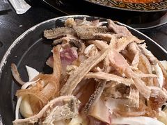 -小志家.鲜牦牛肉牛杂火锅野生菌汤锅