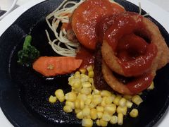 -汤姆家的牛排意面披萨(新城市广场店)