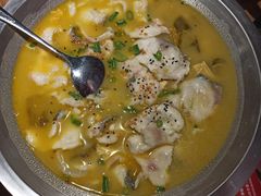 酸菜鱼-叶派龙虾•招牌香辣蟹·海鲜(中海国际店)