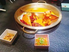 -龙隆昌·鲜品火锅·江湖烤鱼