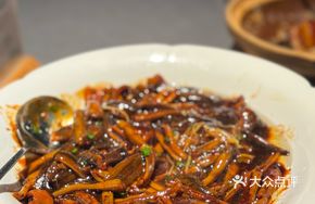 Sizzling Oil Eel Noodles with Wraps