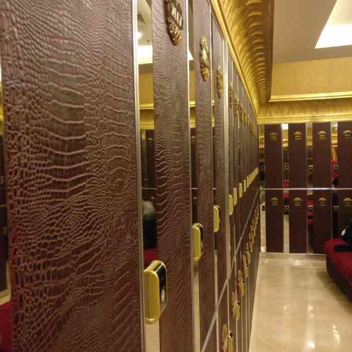 海韵名都国际商务会馆洗浴中心