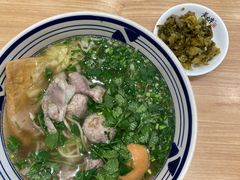 全家福牛肉面-黄太牛·牛肉面(长江北路店)
