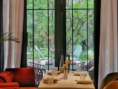 -Osteria Garden 生蚝花园餐厅(原进贤路店)