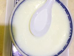 冻双皮奶-百花传统甜品店(原址店)