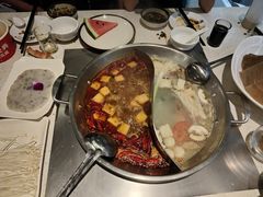 鸳鸯火锅-皇城霸火锅(铜锣湾店)