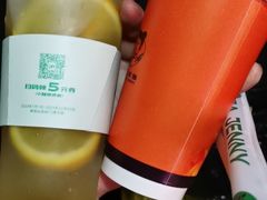 -沪上阿姨·精选茶饮(扬帆小区店)