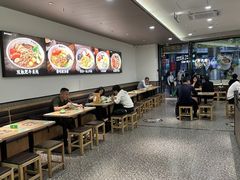 -蒙自源米线大王(东站店)